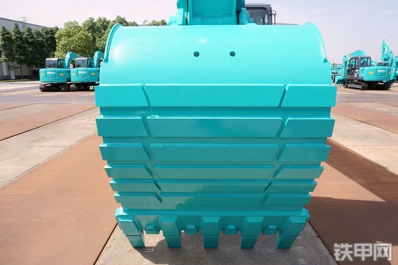 神钢SK350LC-10挖掘机局部