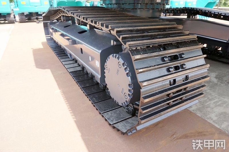 神钢SK260LC-10挖掘机局部