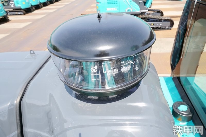 神钢SK350LC-10挖掘机局部