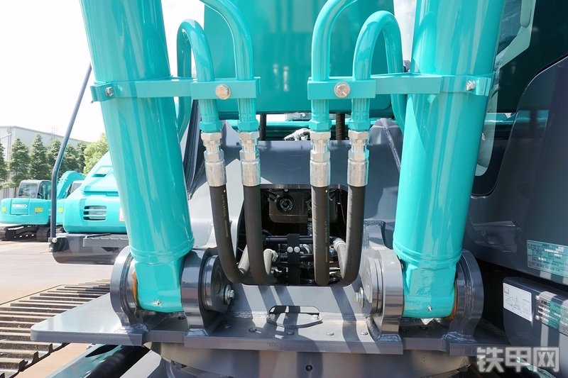 神钢SK350LC-10挖掘机局部