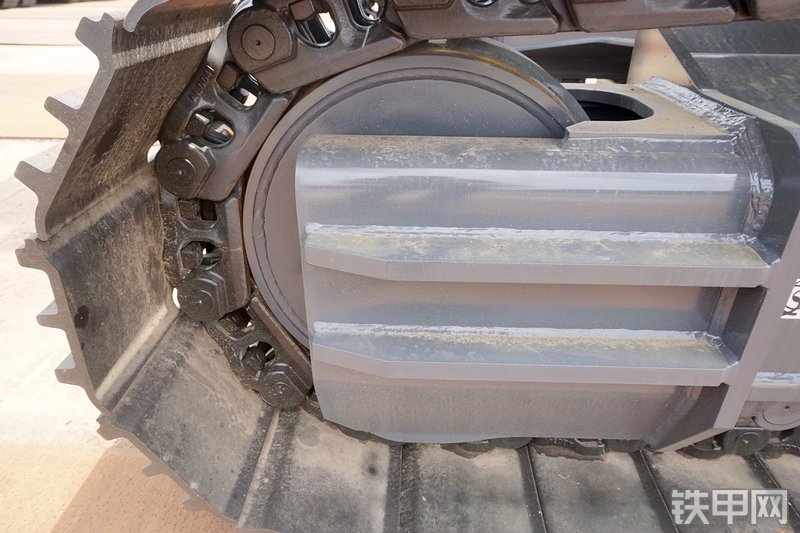 神钢SK220XD-10挖掘机局部