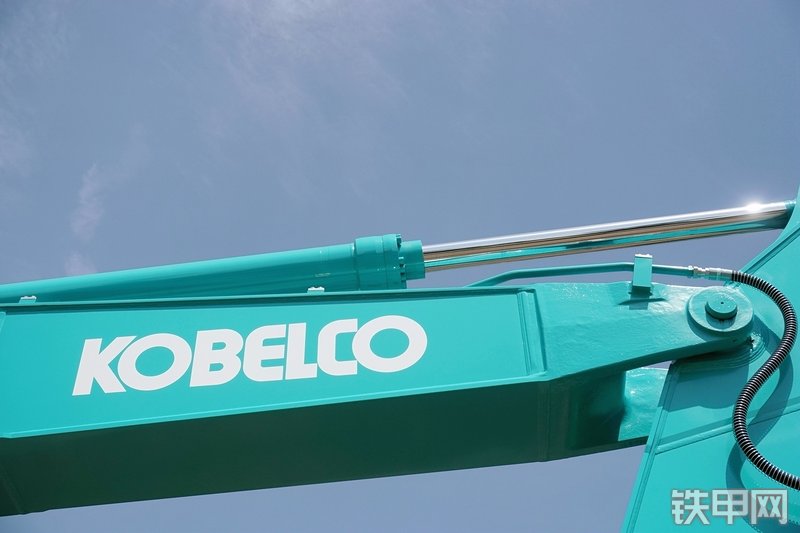 神钢SK350LC-10挖掘机局部