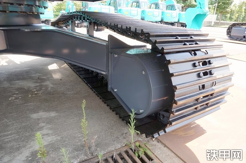 神钢SK260LC-10挖掘机局部