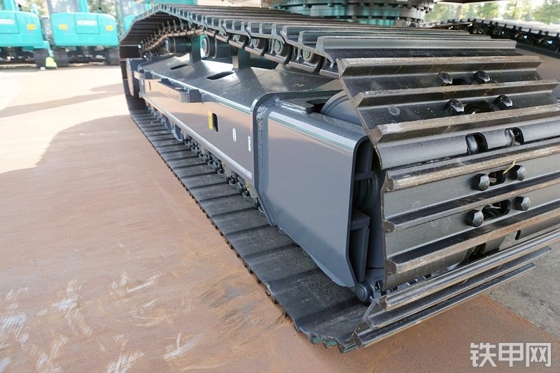 神钢SK210LC-10挖掘机局部