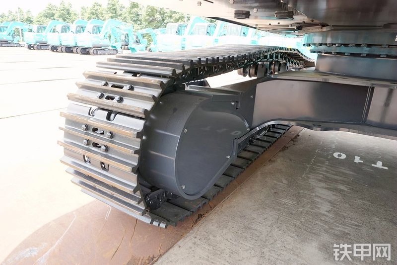 神钢SK460-8挖掘机局部