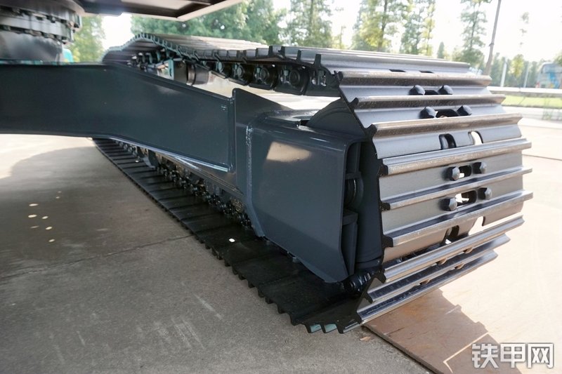 神钢SK210LC-10挖掘机局部