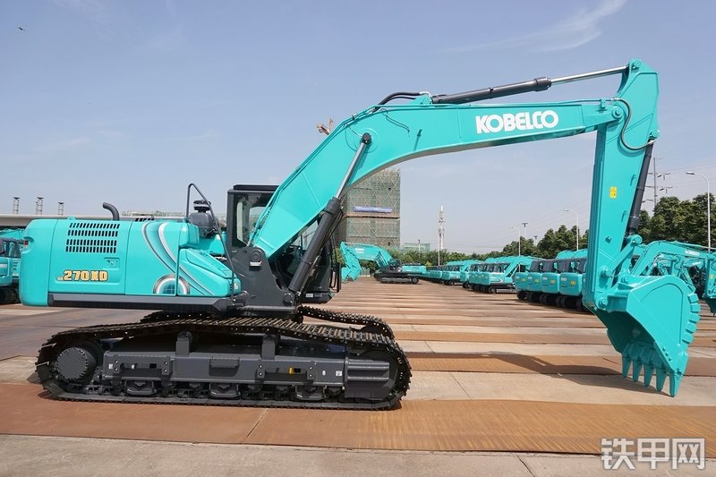 神钢SK270XD-10挖掘机整机外观
