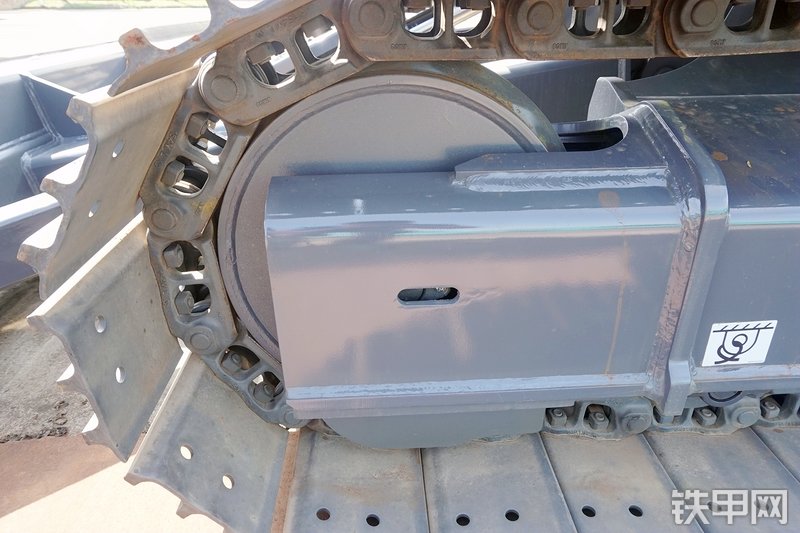 神钢SK75-8挖掘机局部