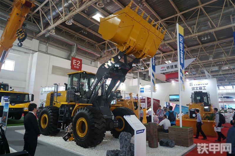 徐工LW700HV装载机整机外观