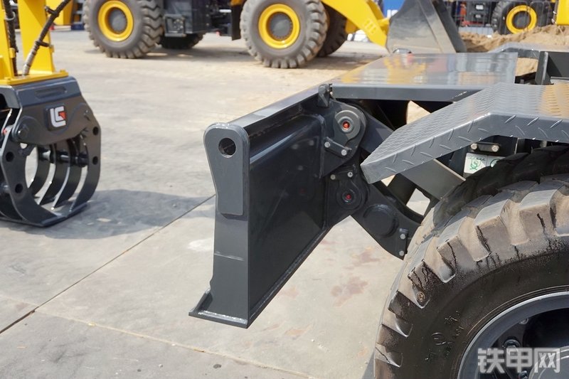 柳工CLGW915E挖掘机展会( )