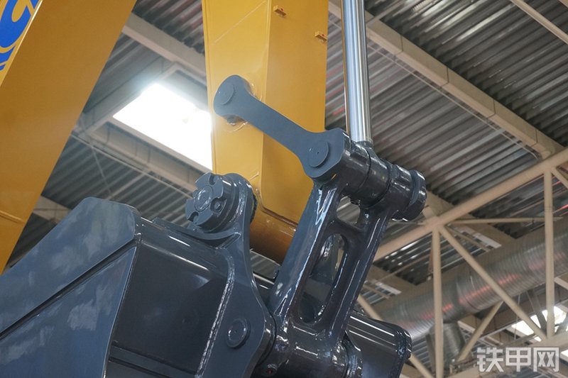 徐工XE215D挖掘机展会( )