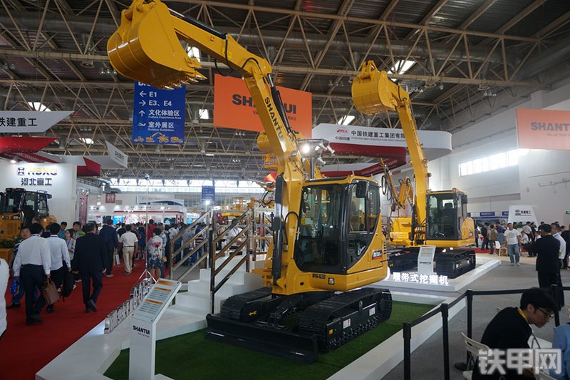 山推SE50-9挖掘机展会( )