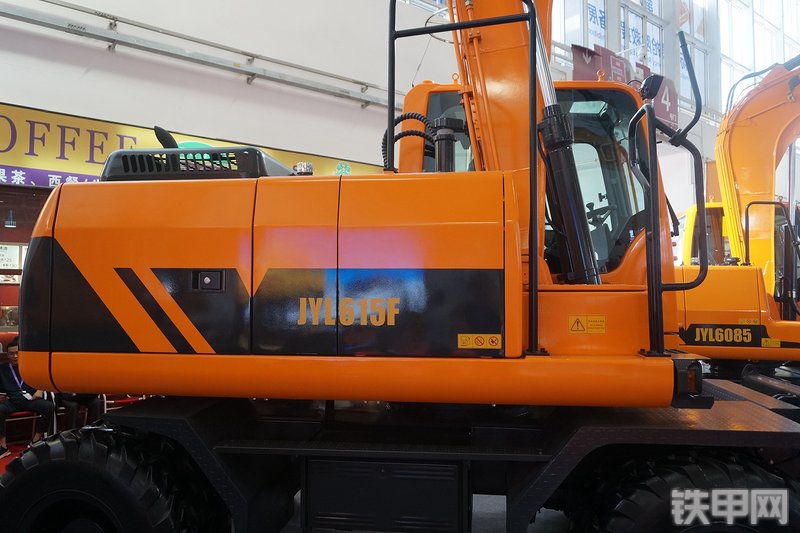 詹阳重工JYL615F挖掘机展会( )