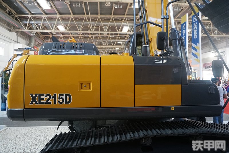 徐工XE215D挖掘机展会( )