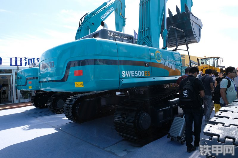 山河智能SWE500ES挖掘机展会( )