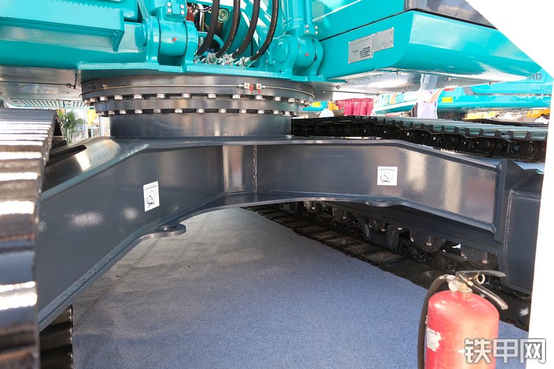 山河智能SWE215E挖掘机展会( )