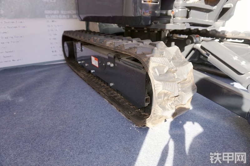 恒特重工HT20-7挖掘机展会( )