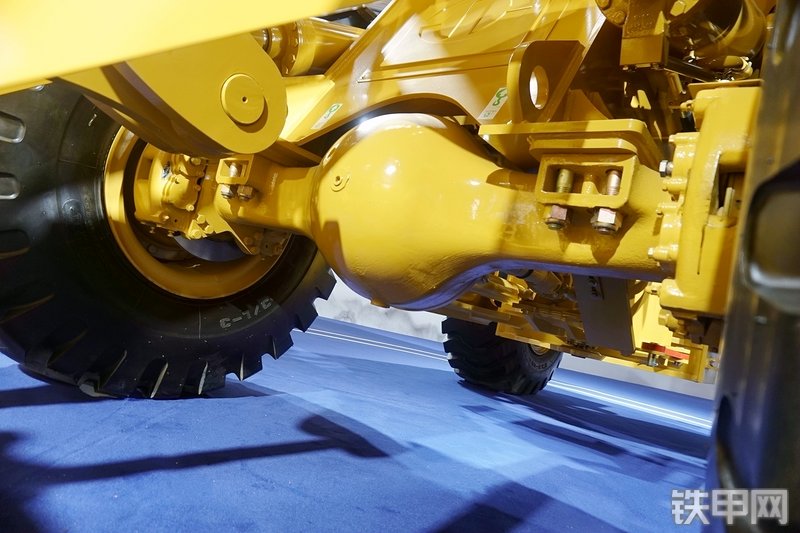 山工SEM655D装载机展会( )