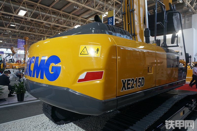 徐工XE215D挖掘机展会( )