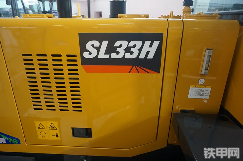 山推SL33H装载机展会( )