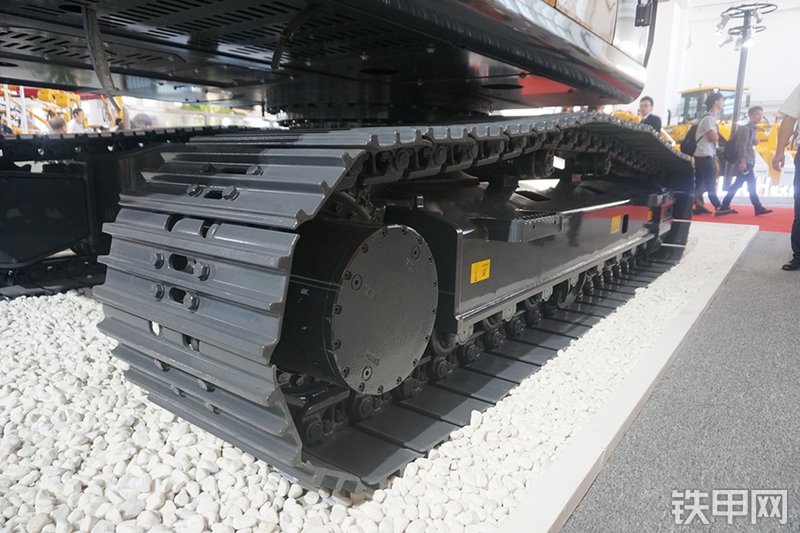 徐工XE215D挖掘机展会( )