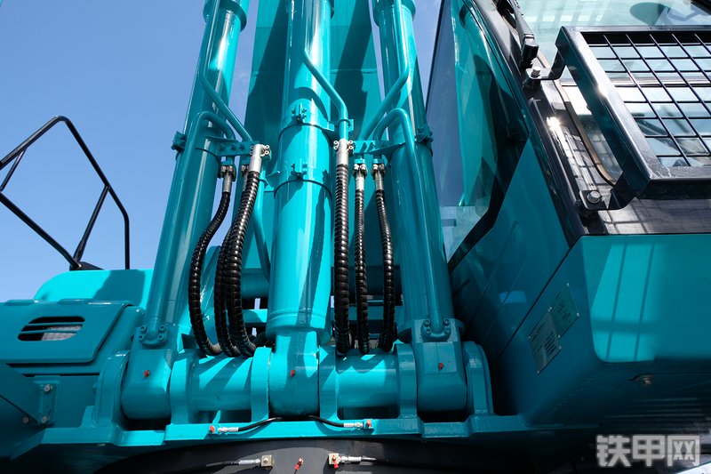 山河智能SWE500ES挖掘机展会( )