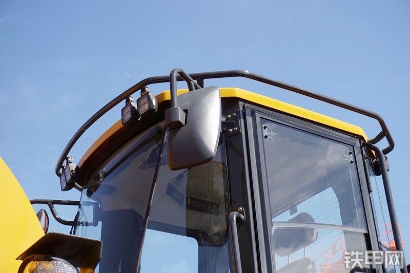 柳工CLG890H装载机展会( )