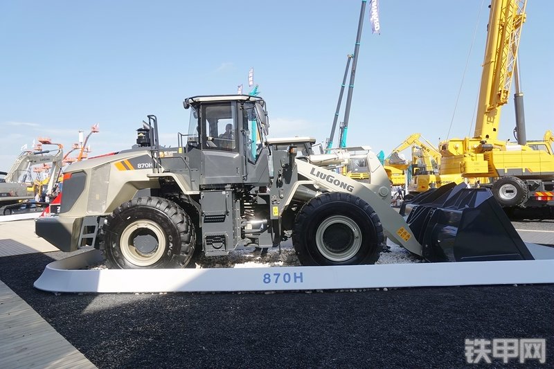 柳工CLG870H装载机展会( )