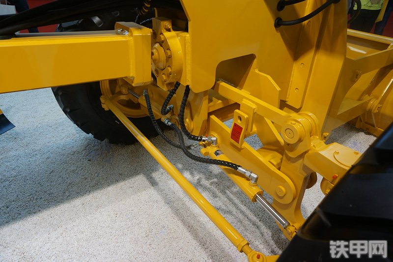 山推sg21-3平地机