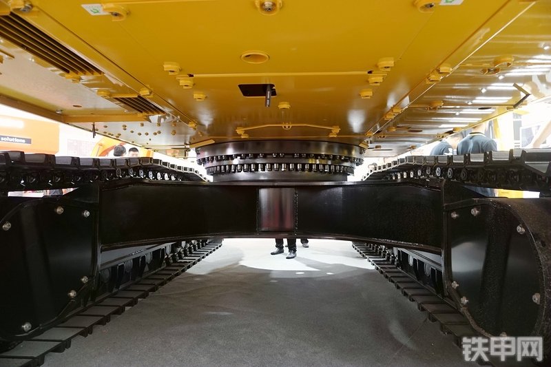 卡特彼勒349D2L液压挖掘机局部