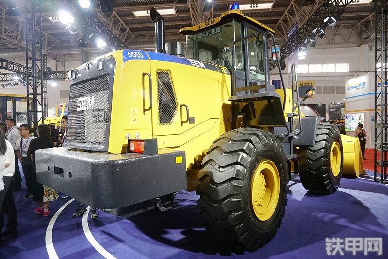 山工SEM655D装载机展会( )