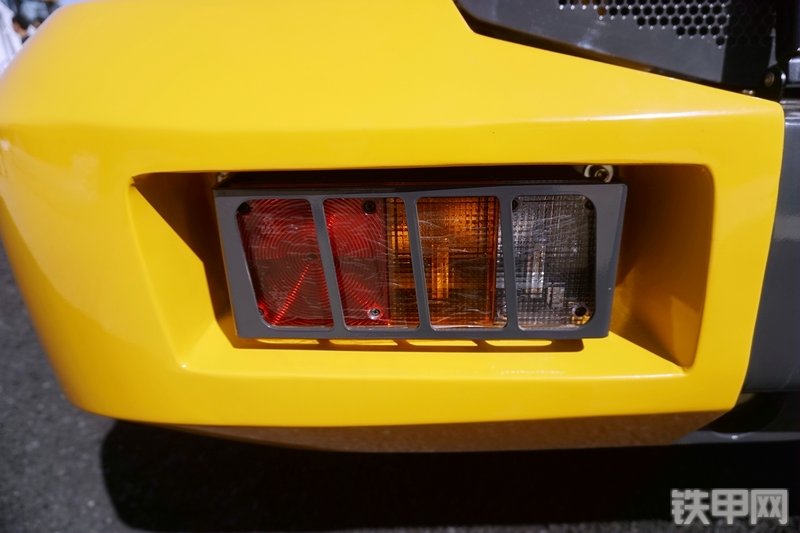 柳工CLG856H装载机展会( )