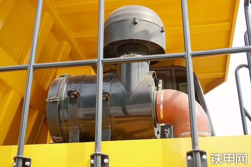 柳工SGR50C非公路自卸车展会( )