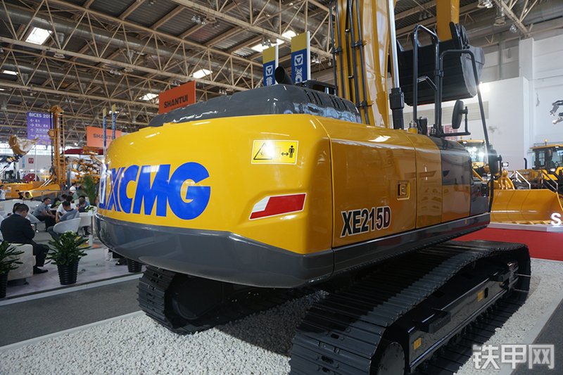 徐工XE215D挖掘机展会( )