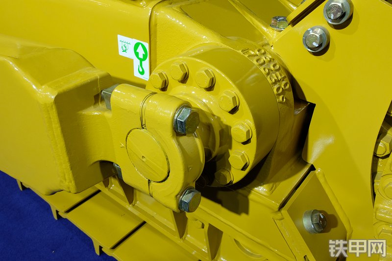 山工SEM816-森林型推土机展会( )