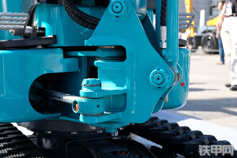 山河智能SWE08B挖掘机展会( )