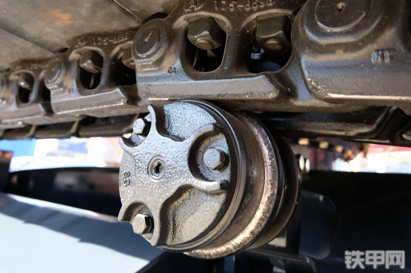 国机重工GE220H挖掘机展会( )