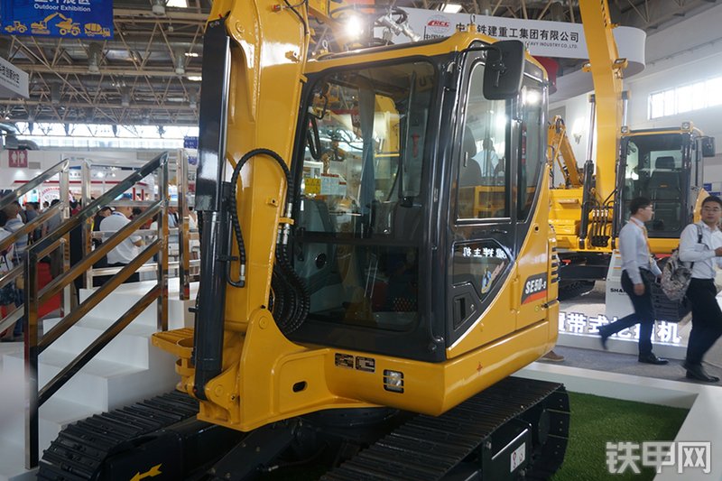 山推SE50-9挖掘机展会( )