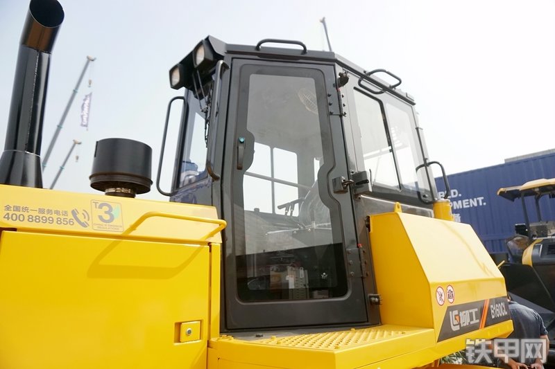 柳工B160CL推土机展会( )