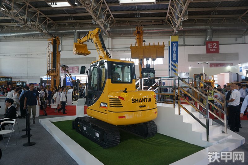 山推SE50-9挖掘机展会( )