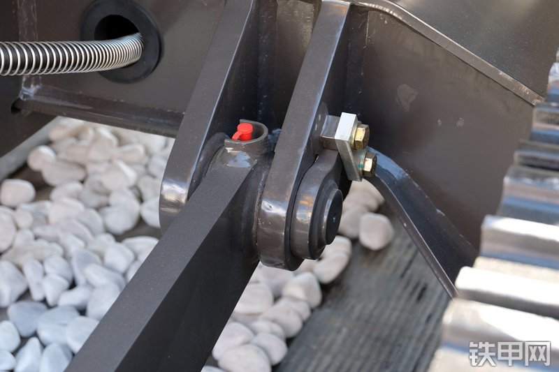 山东临工E660FL挖掘机图解( )