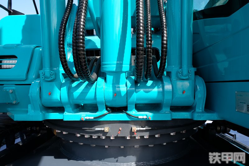 山河智能SWE500ES挖掘机展会( )