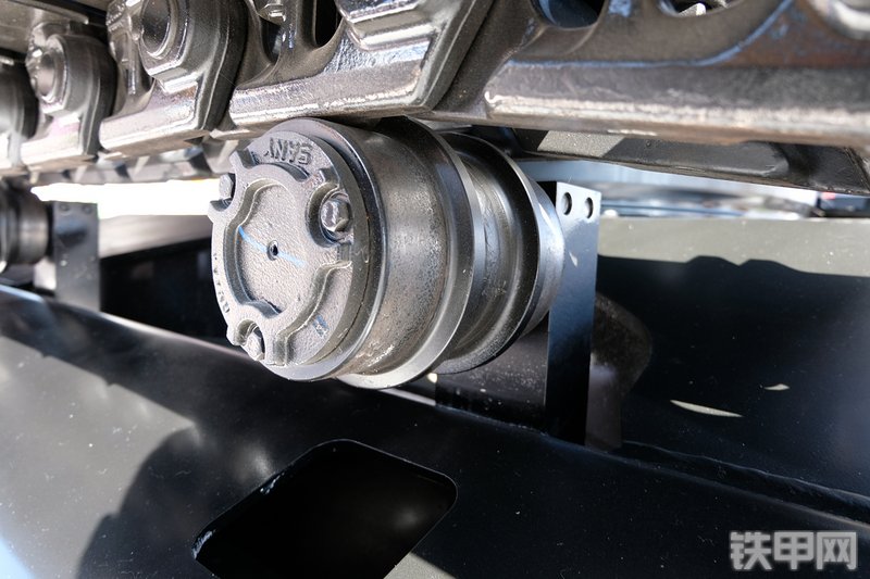 三一重工SY395H挖掘机展会( )