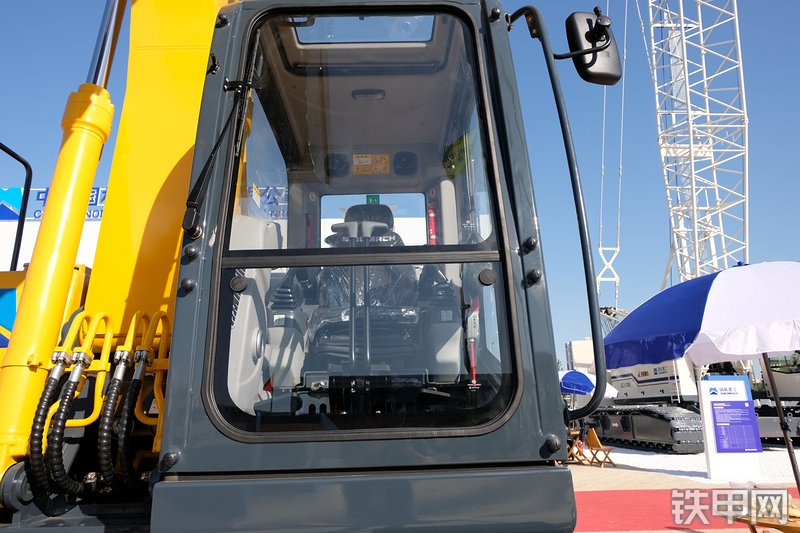 国机重工GE220H挖掘机展会( )