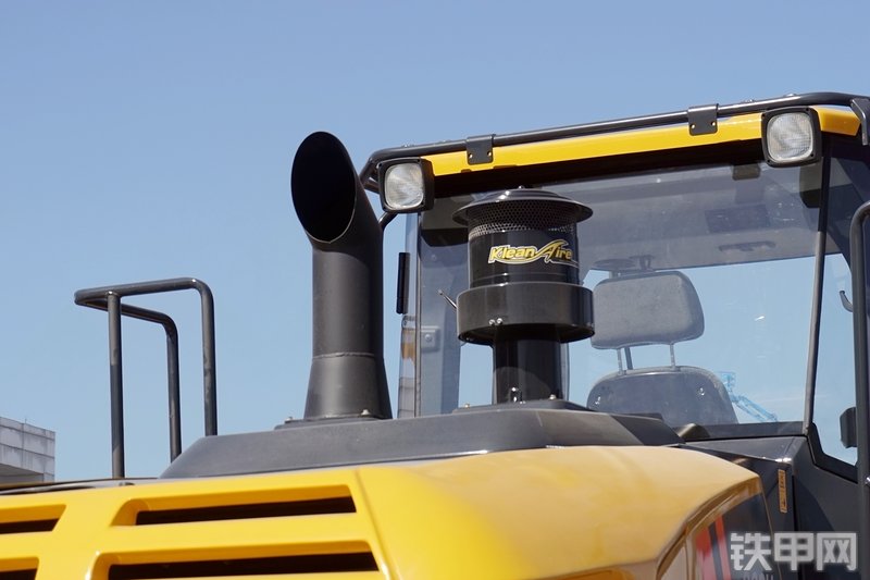 柳工CLG862H装载机展会( )