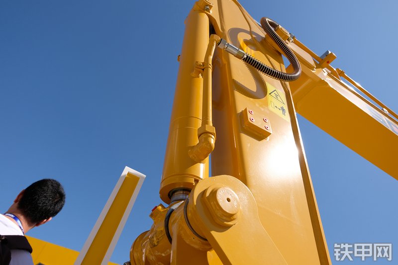 山东临工E660FL挖掘机图解( )