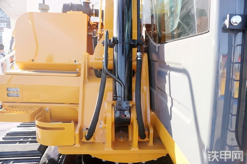 恒特重工HT80-7挖掘机展会( )