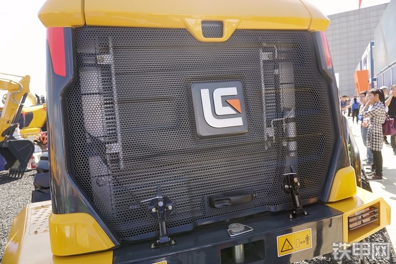 柳工CLG835H装载机展会( )