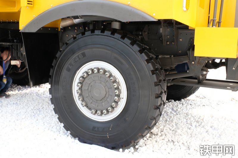 山东临工CMT106非公路自卸车展会( )