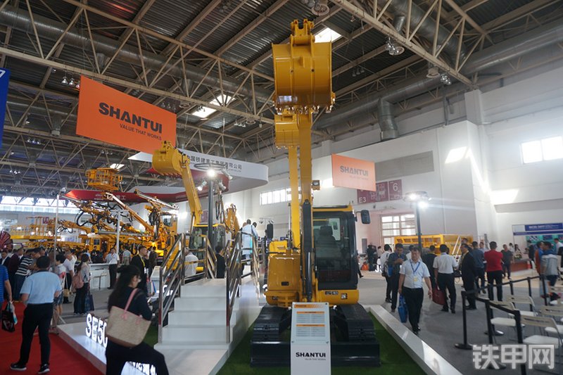 山推SE50-9挖掘机展会( )